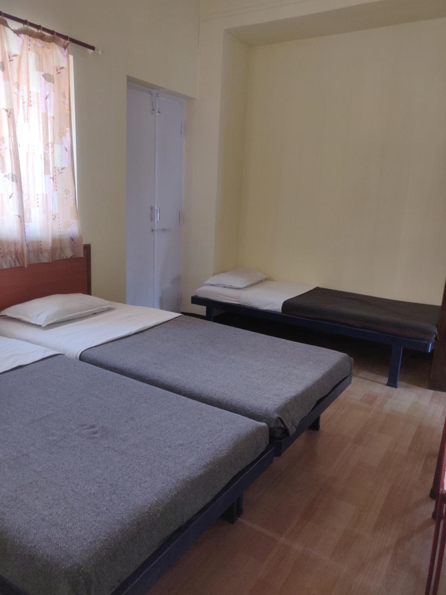 Hotel Parth Residency Колхапур Экстерьер фото