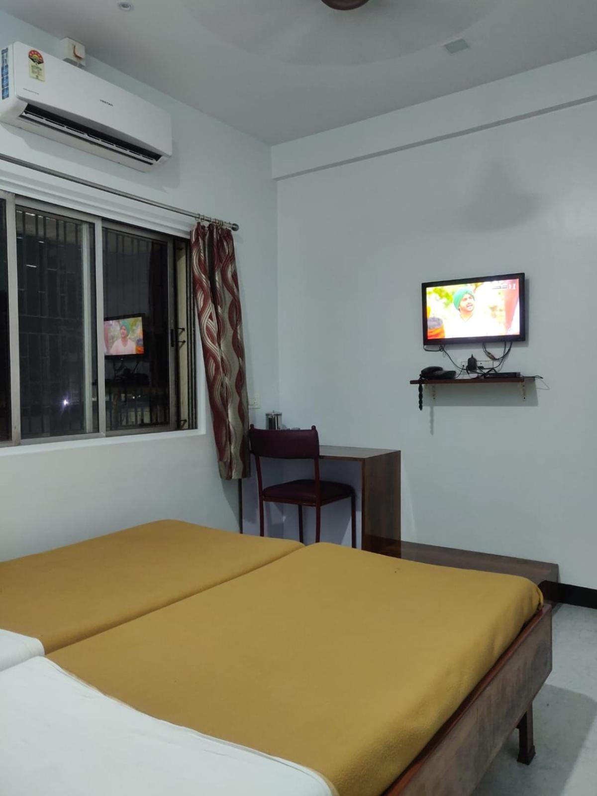 Hotel Parth Residency Колхапур Экстерьер фото